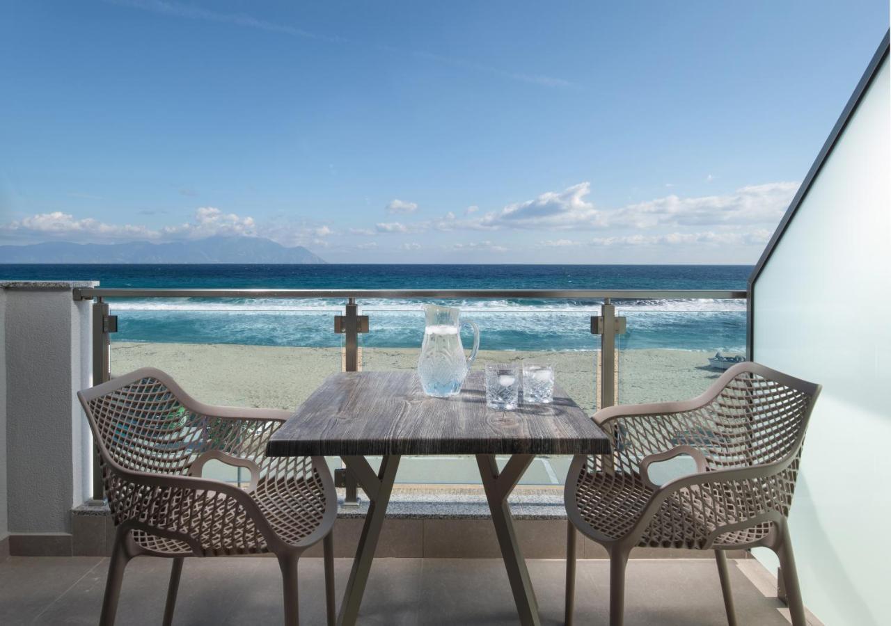 Privilege Luxury Living Sarti Extérieur photo