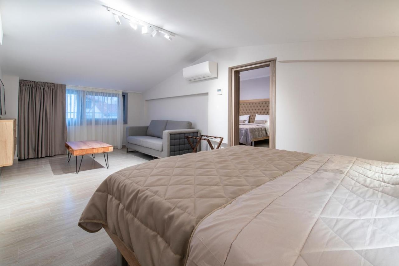 Privilege Luxury Living Sarti Extérieur photo